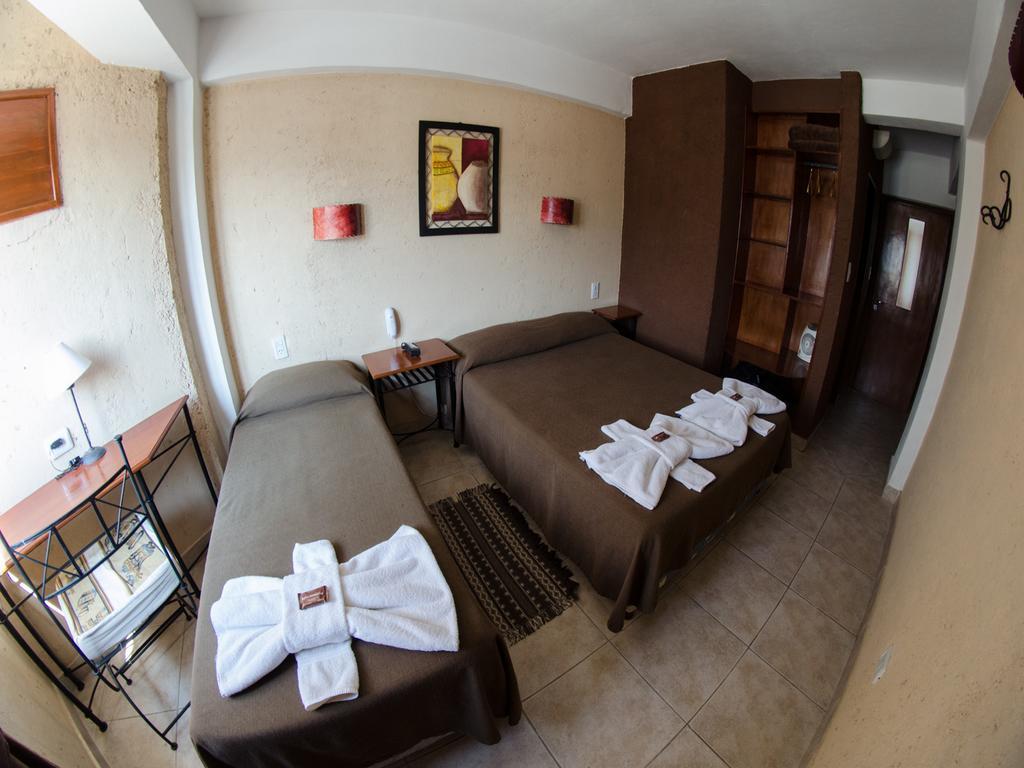Hotel Samka Salta Quarto foto