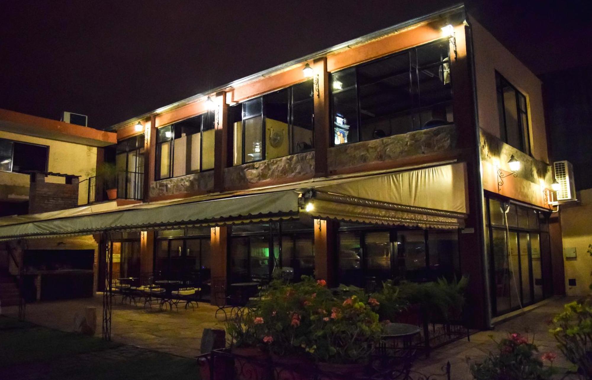 Hotel Samka Salta Exterior foto